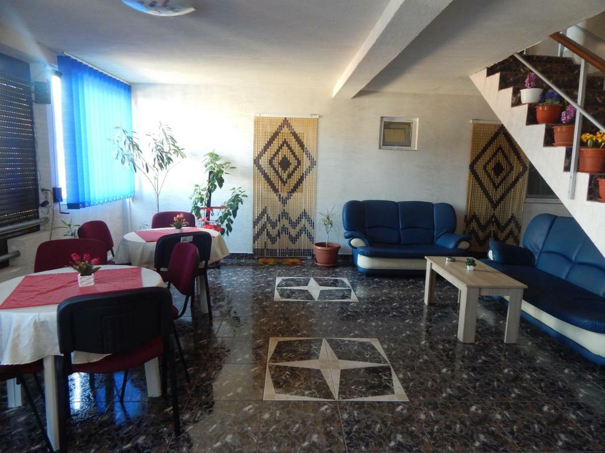 Vila Nico Costinesti Exteriör bild